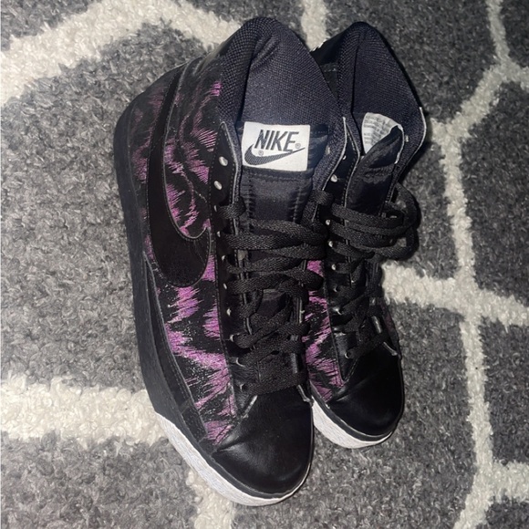 Woman 9 great condition worn several times - Picture 2 of 5